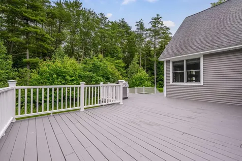 20 Legros Lane Arundel ME 04046