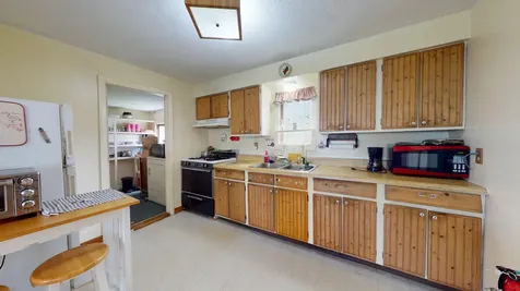 3 Loon Drive Lewiston ME 04240