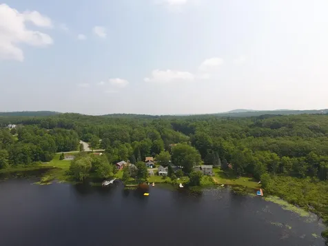 3 Loon Drive Lewiston ME 04240