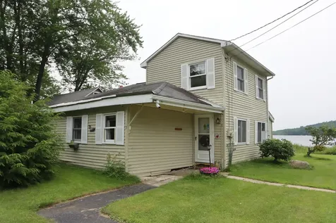 3 Loon Drive Lewiston ME 04240