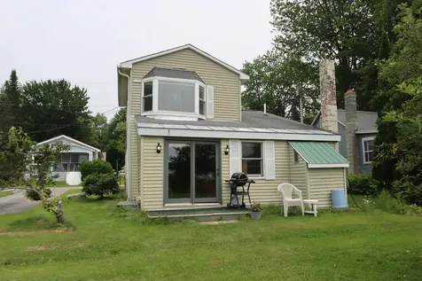 3 Loon Drive Lewiston ME 04240