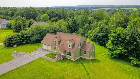 12 Trisha Lane Vassalboro ME 04989