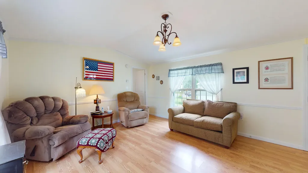 22 Oakwood Drive Turner ME 04282