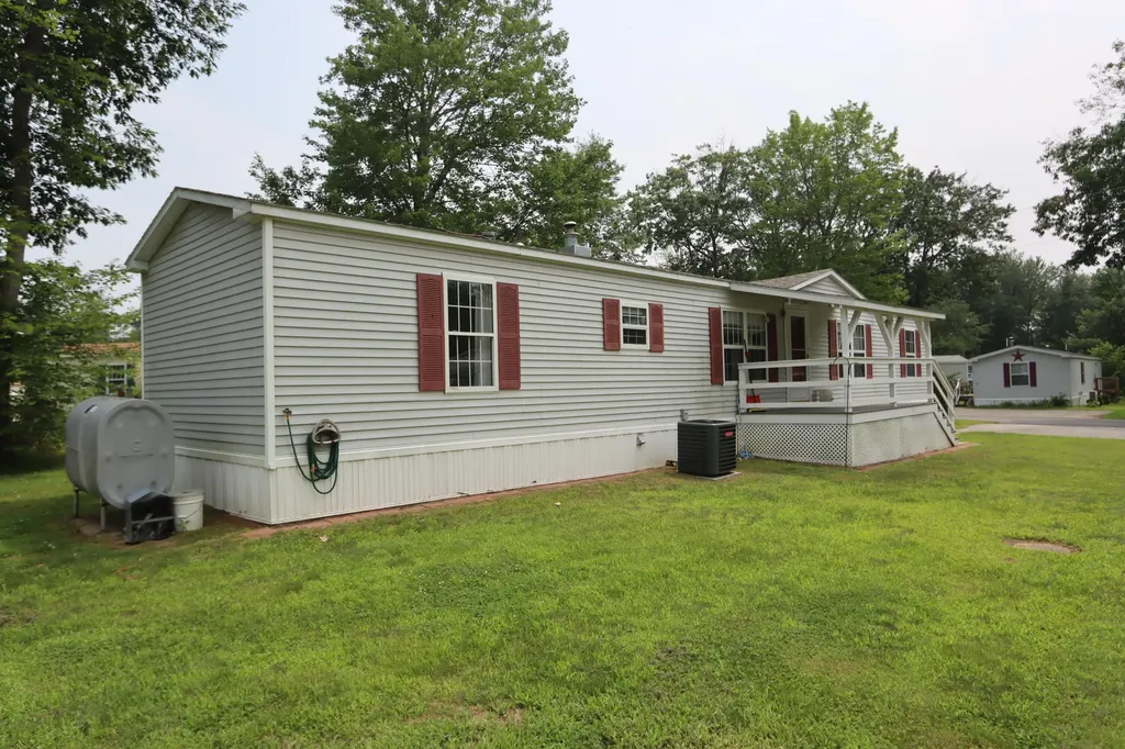 22 Oakwood Drive Turner ME 04282