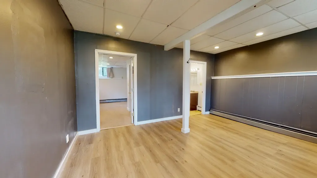 85 Howe Street Auburn ME 04210