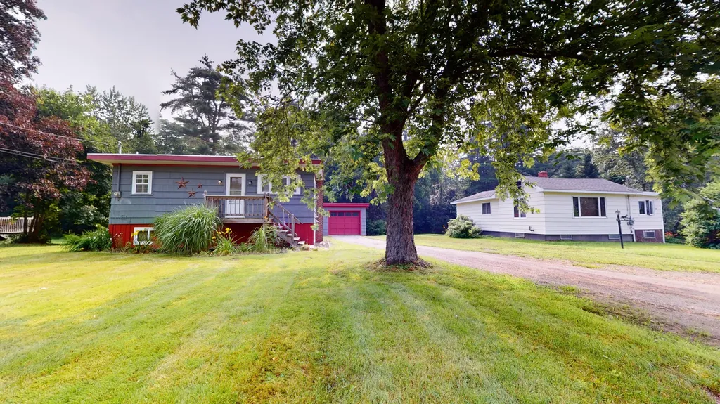 85 Howe Street Auburn ME 04210