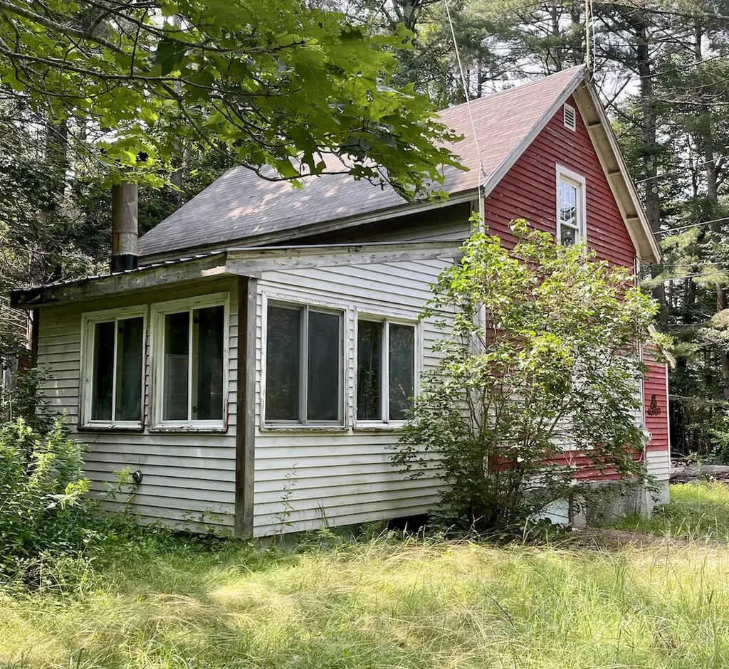 12 Old Cart Road Chebeague Island ME 04017