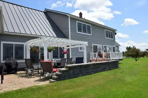 18 River Road Madison ME 04950