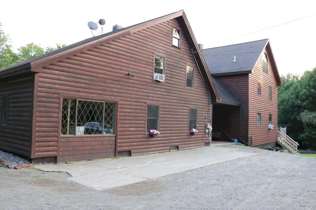 1194 Mercer Road Mercer ME 04957