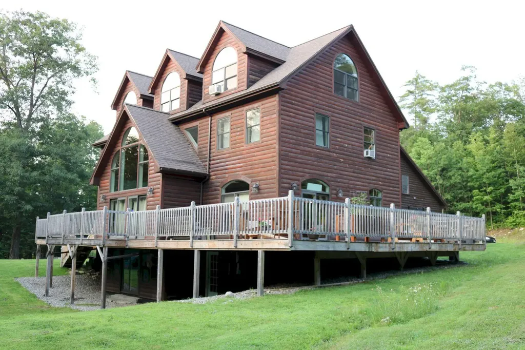 1194 Mercer Road Mercer ME 04957