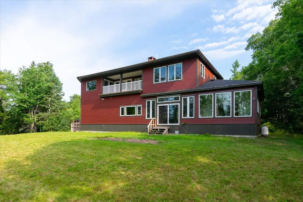 280 Oak Point Road Trenton ME 04605