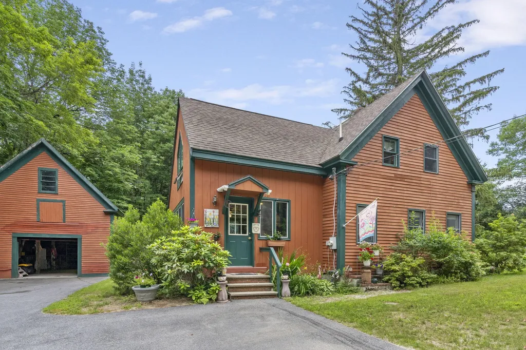 246 Raymond Hill Road Raymond ME 04071