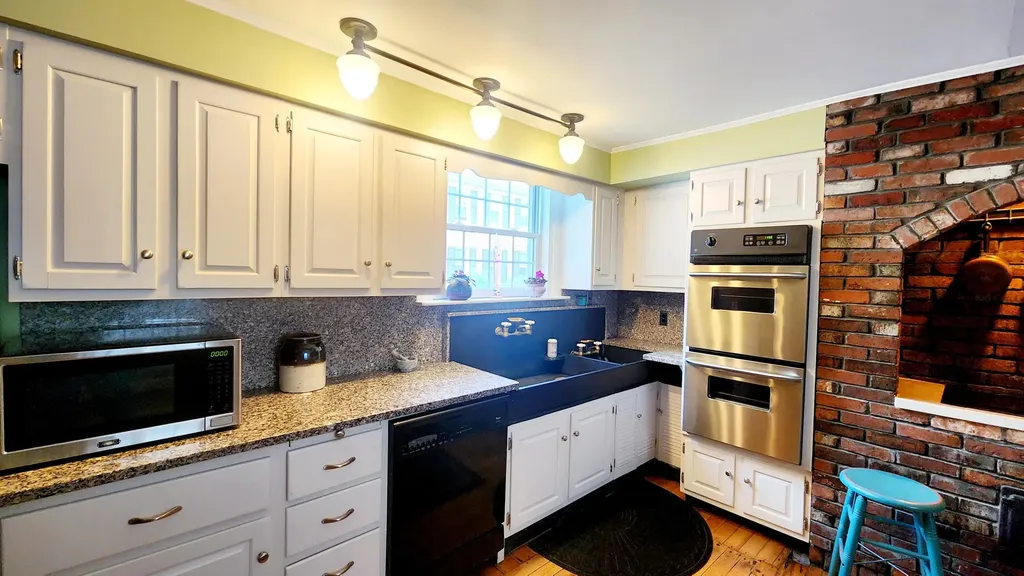 173 Wilson Street Brewer ME 04412