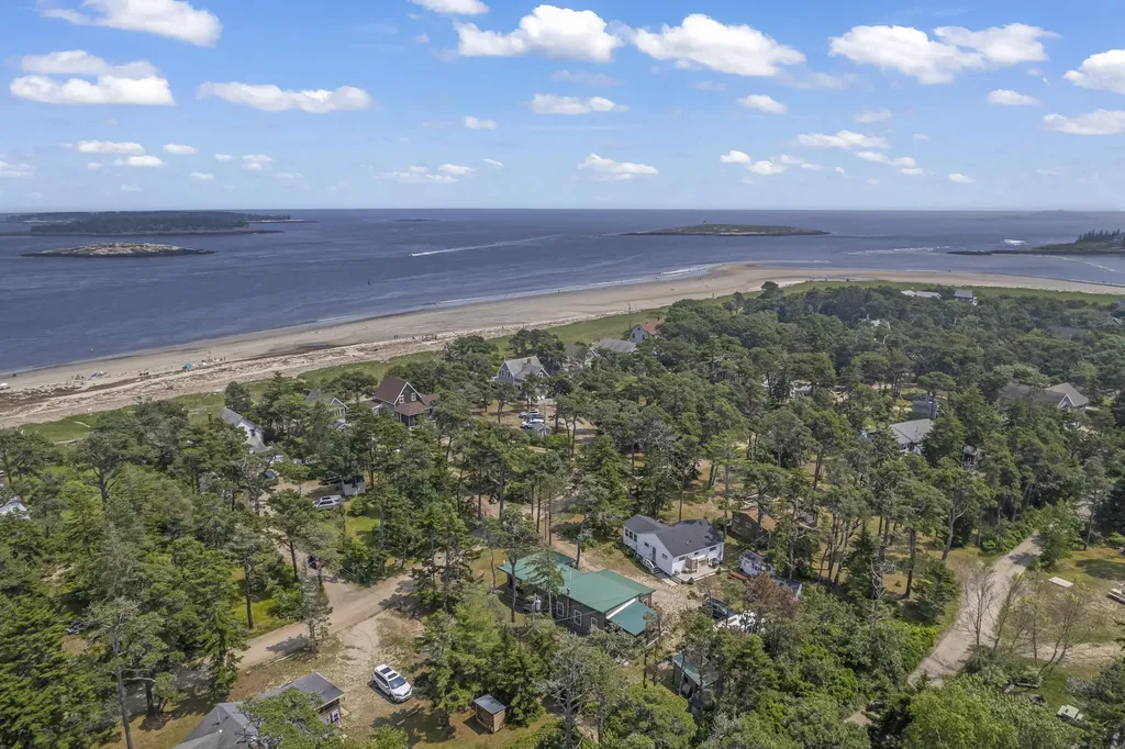 47 Surf Street Phippsburg ME 04562