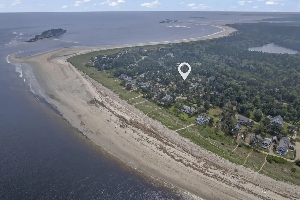 47 Surf Street Phippsburg ME 04562