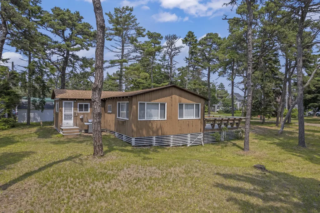 47 Surf Street Phippsburg ME 04562