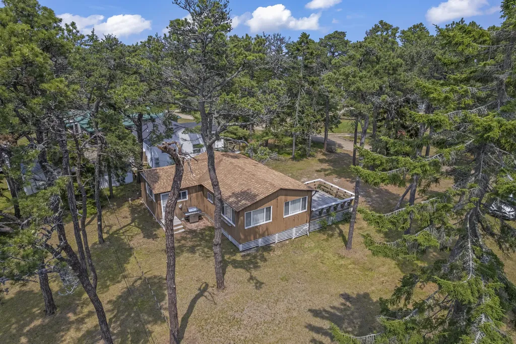 47 Surf Street Phippsburg ME 04562