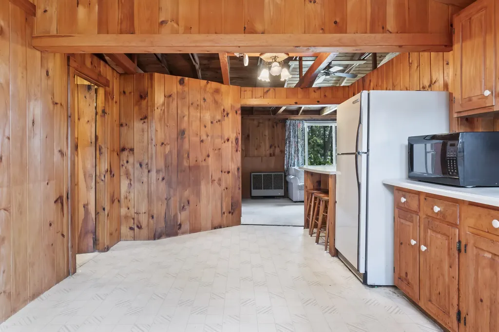 47 Surf Street Phippsburg ME 04562