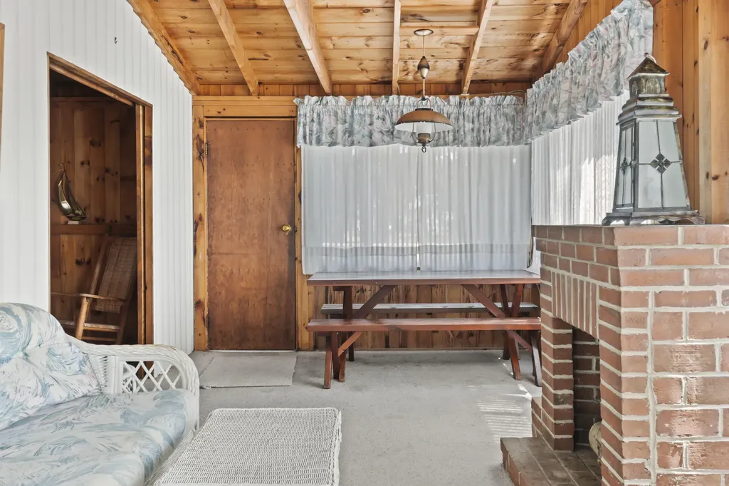 47 Surf Street Phippsburg ME 04562
