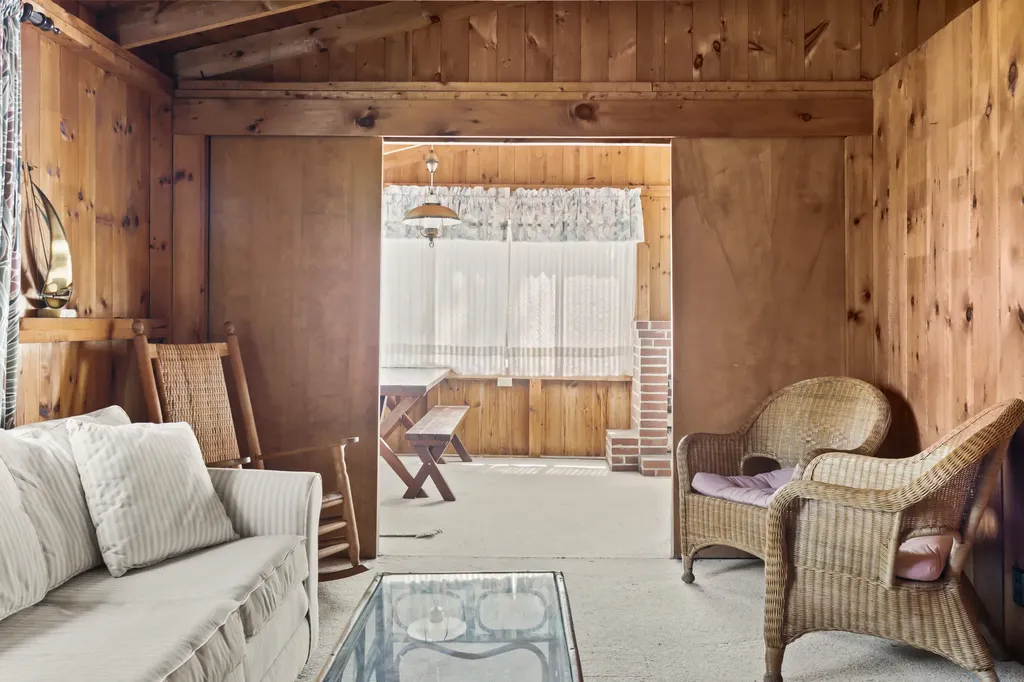 47 Surf Street Phippsburg ME 04562