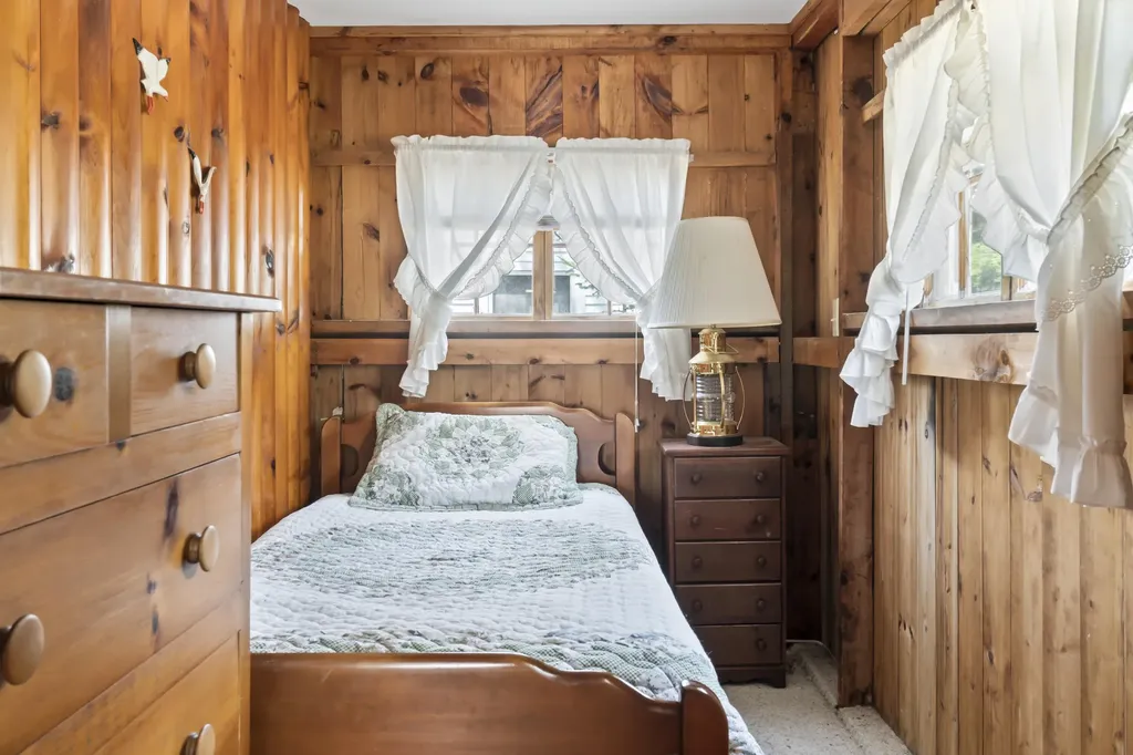 47 Surf Street Phippsburg ME 04562