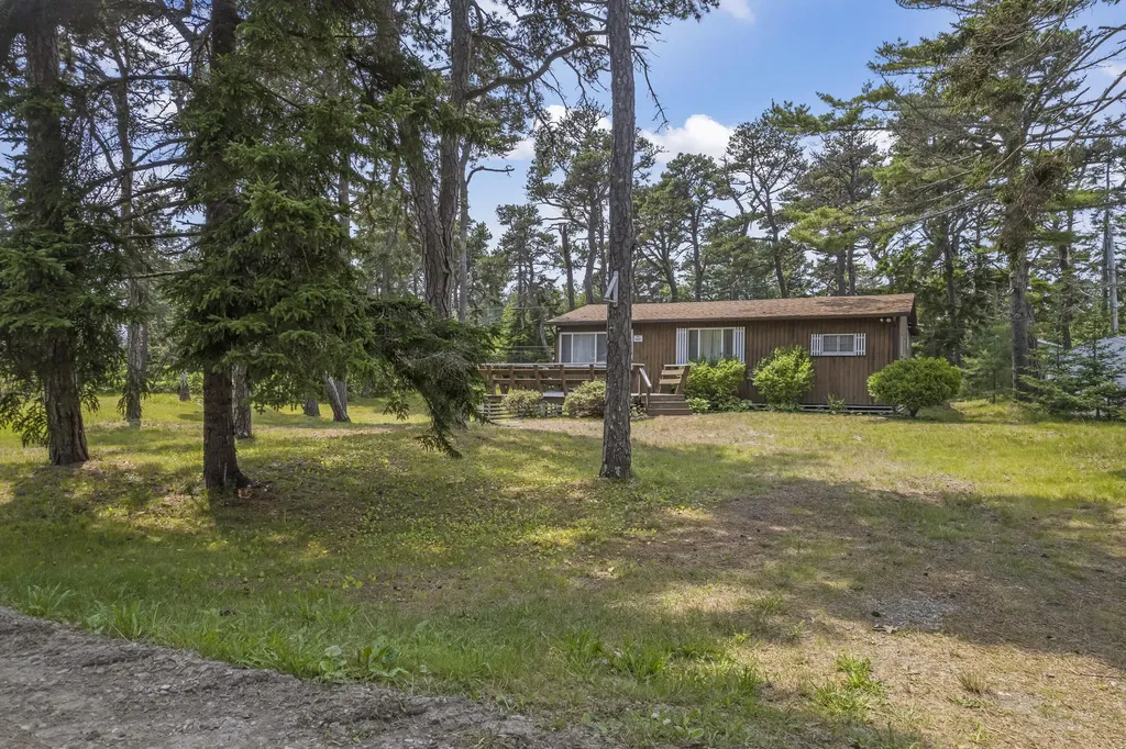 47 Surf Street Phippsburg ME 04562