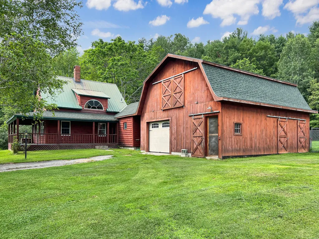 30 Andover Road Rumford ME 04276
