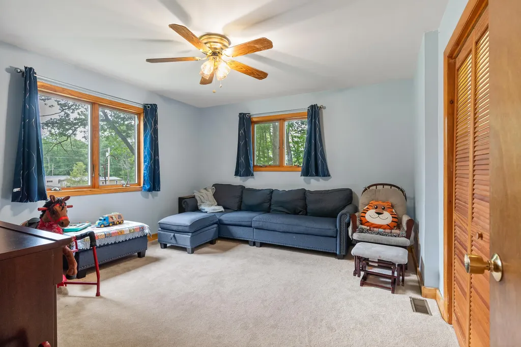 19 Williams Lane Gardiner ME 04345