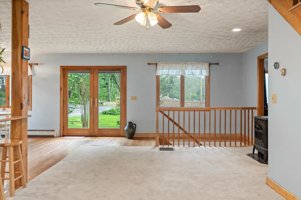 19 Williams Lane Gardiner ME 04345