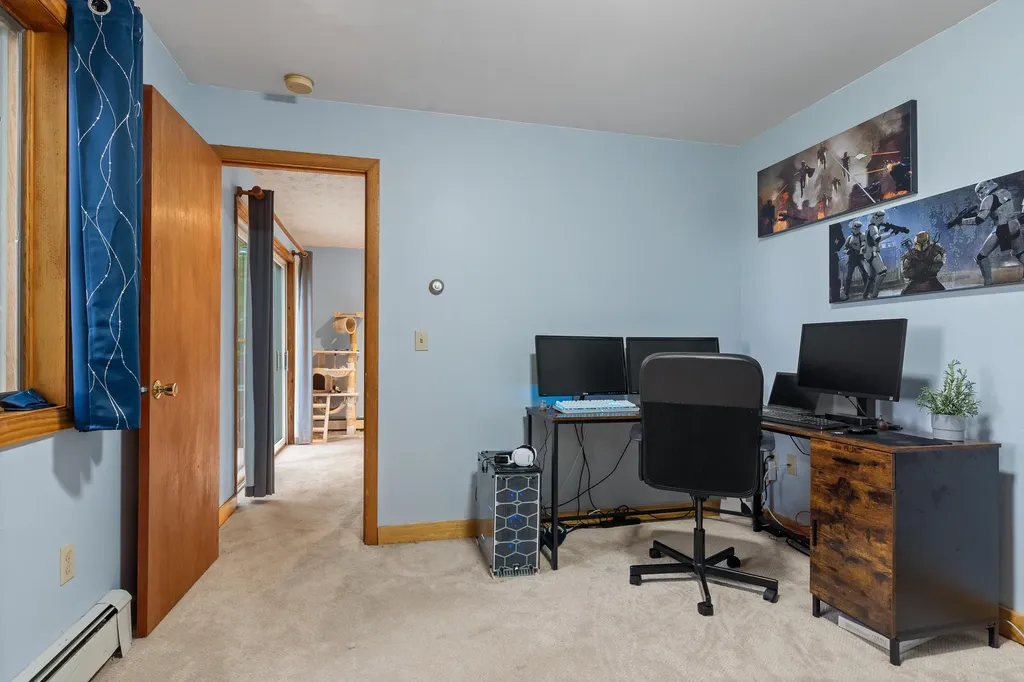 19 Williams Lane Gardiner ME 04345