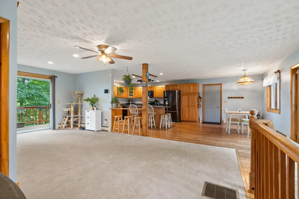 19 Williams Lane Gardiner ME 04345
