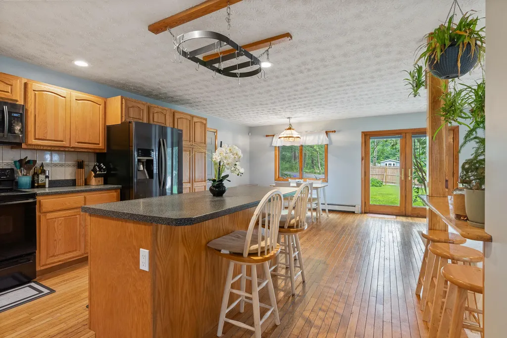 19 Williams Lane Gardiner ME 04345