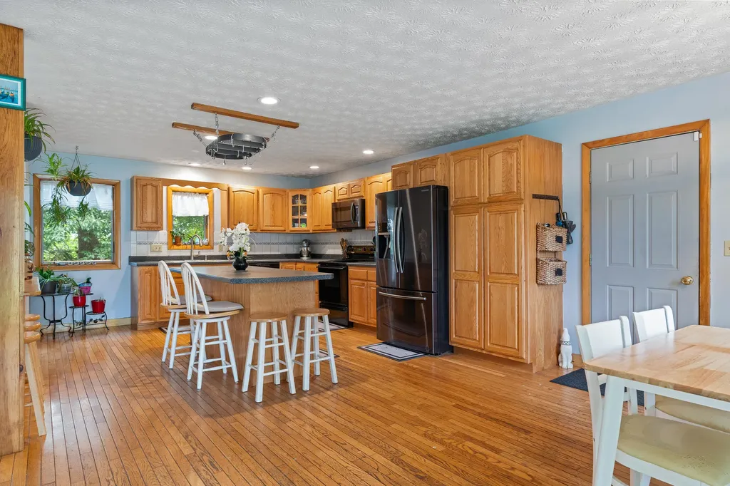 19 Williams Lane Gardiner ME 04345