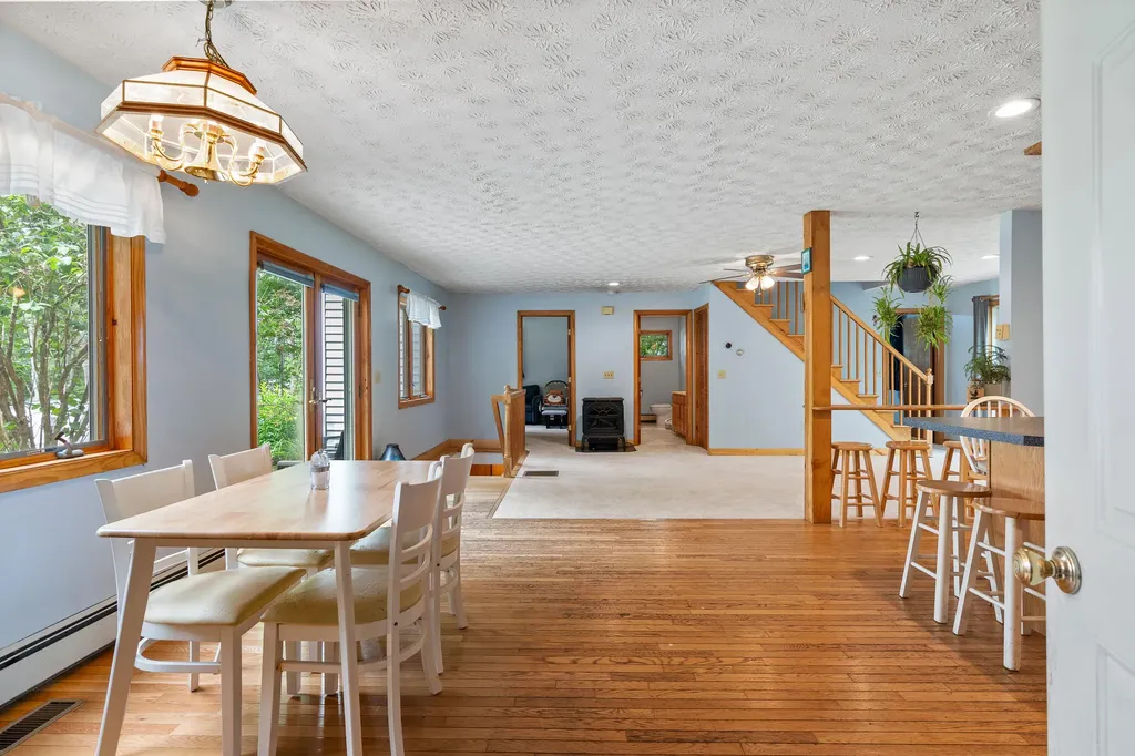 19 Williams Lane Gardiner ME 04345