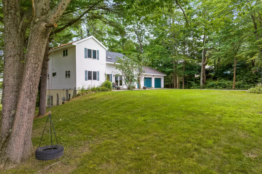 19 Williams Lane Gardiner ME 04345