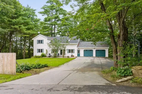 19 Williams Lane Gardiner ME 04345