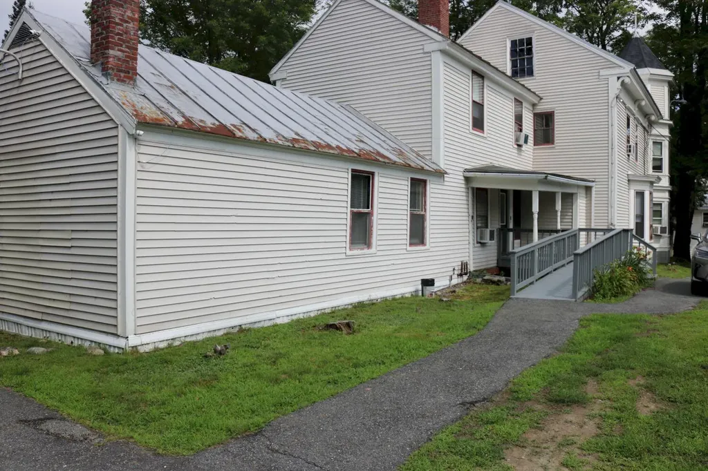 346 Water Street Skowhegan ME 04976