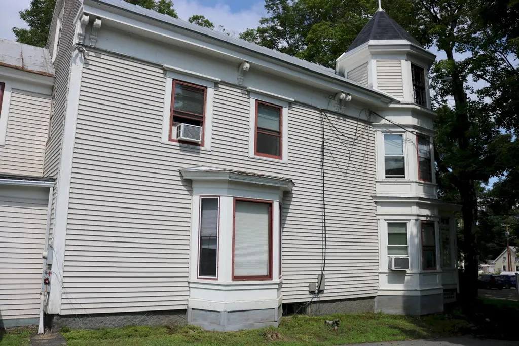 346 Water Street Skowhegan ME 04976