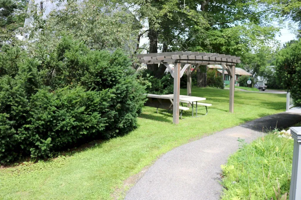 346 Water Street Skowhegan ME 04976