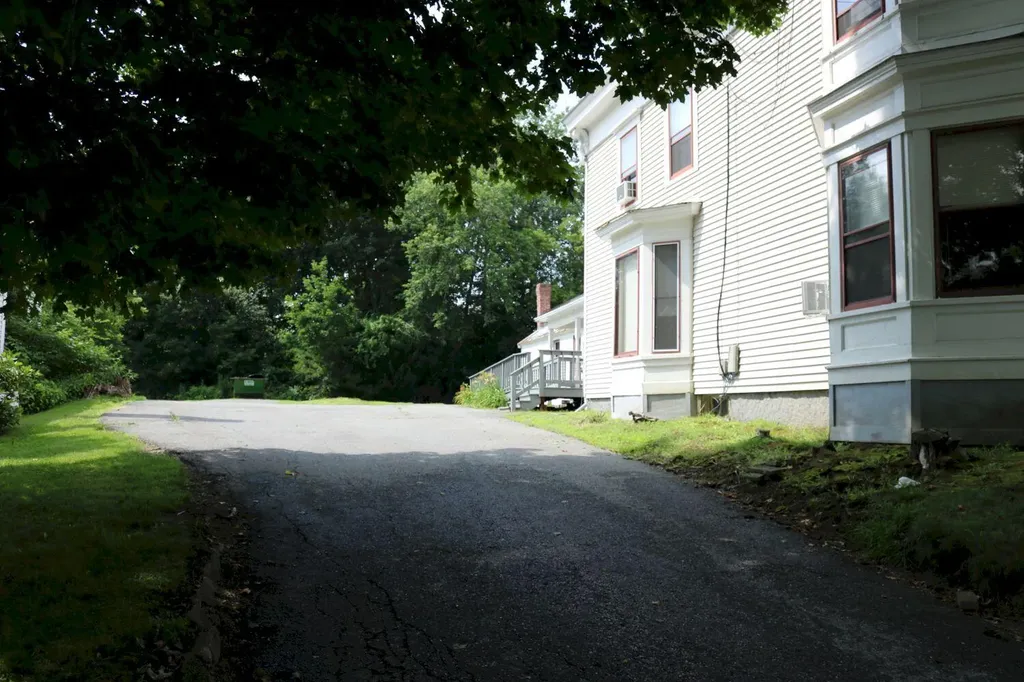 346 Water Street Skowhegan ME 04976