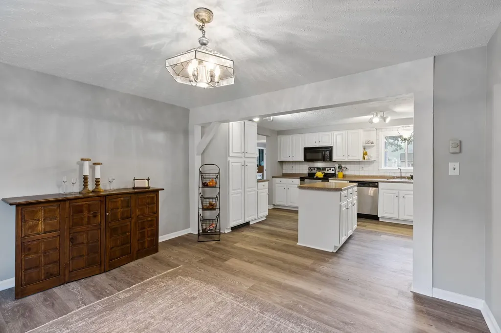 32 Mousam Ridge Road Kennebunk ME 04043