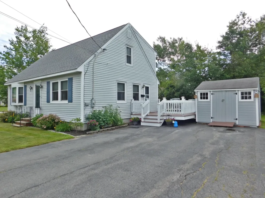 85 Bailey Avenue Portland ME 04103