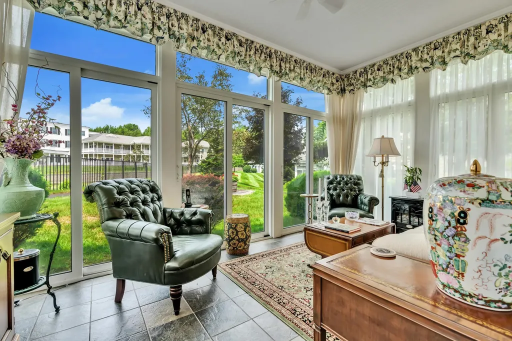 44 Farragut Way Kennebunk ME 04043