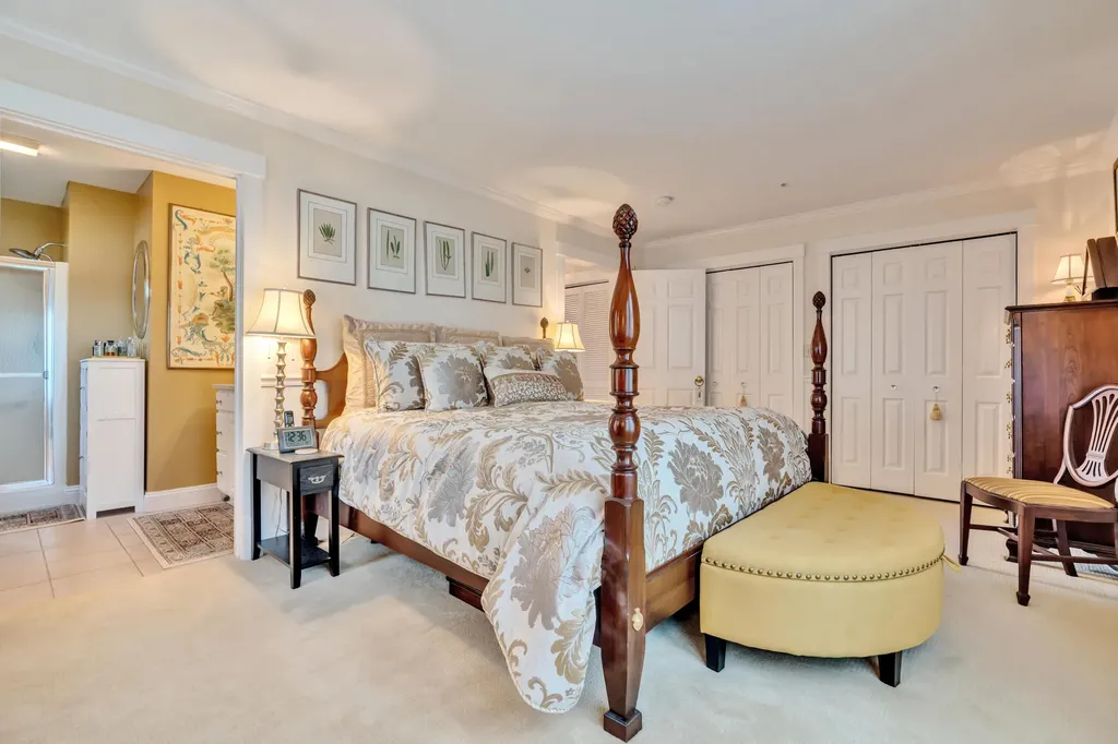 44 Farragut Way Kennebunk ME 04043