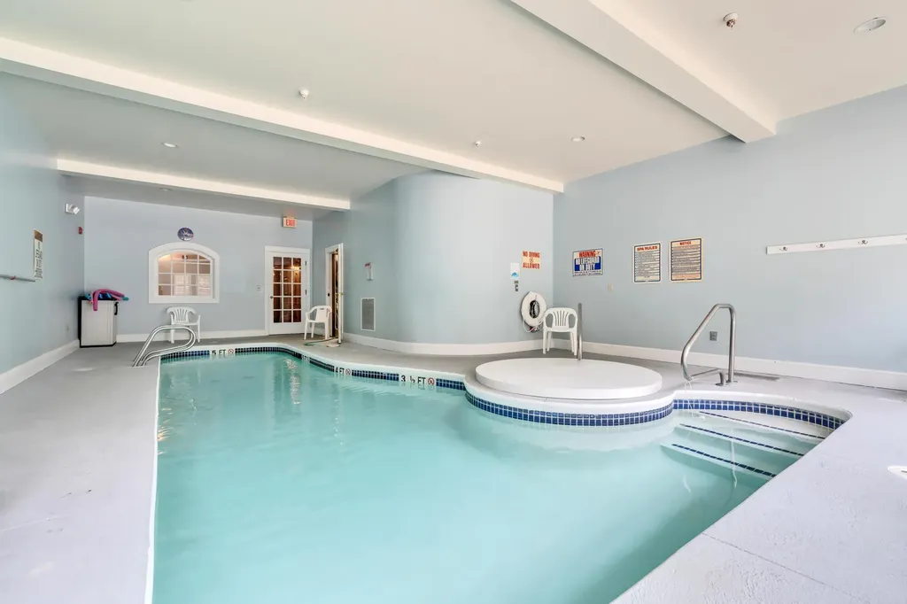 44 Farragut Way Kennebunk ME 04043