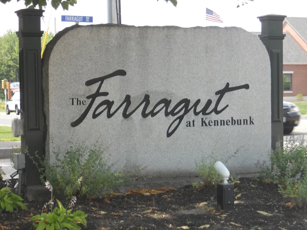 44 Farragut Way Kennebunk ME 04043