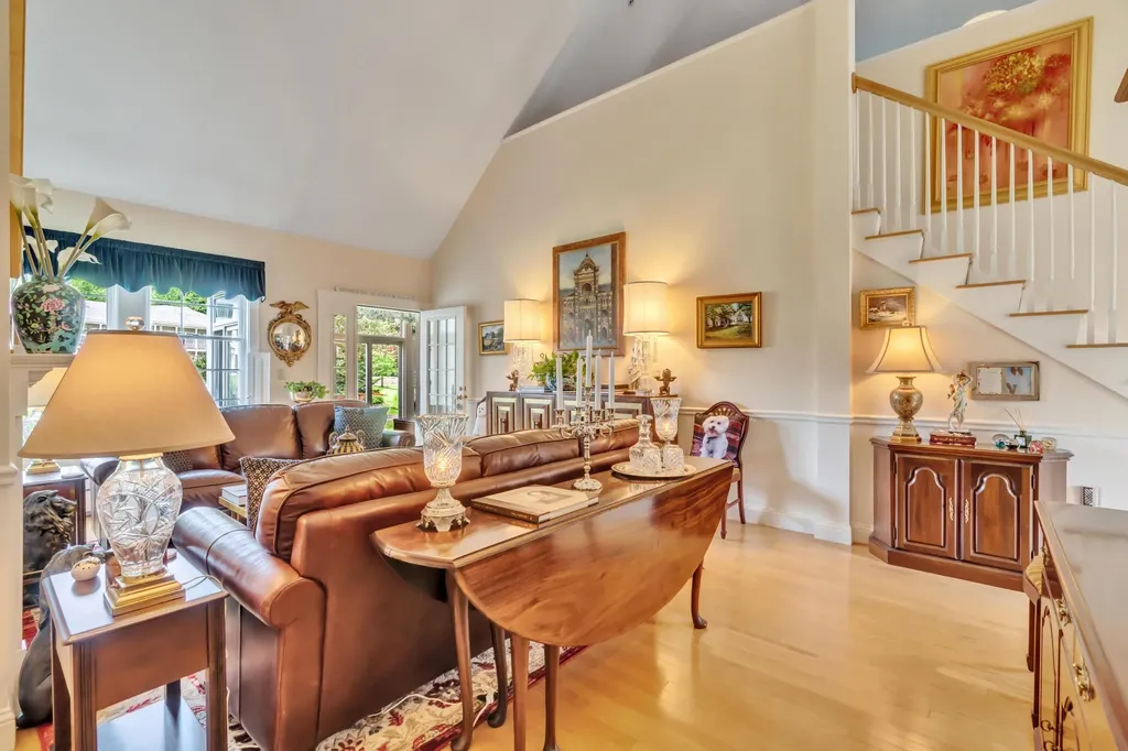 44 Farragut Way Kennebunk ME 04043