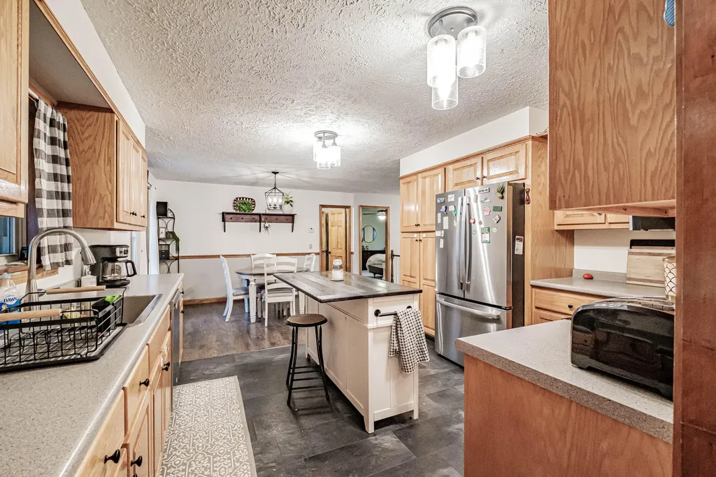 96 Delano Drive Norway ME 04268