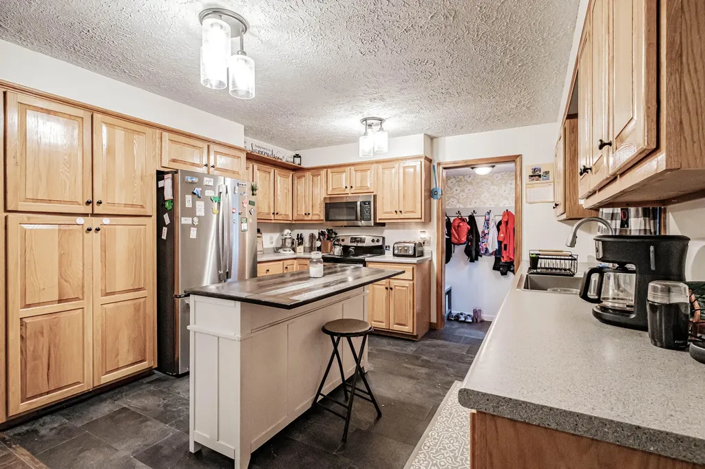 96 Delano Drive Norway ME 04268