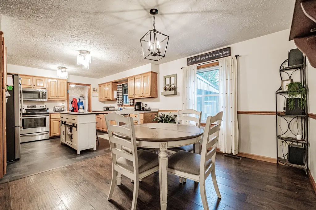 96 Delano Drive Norway ME 04268